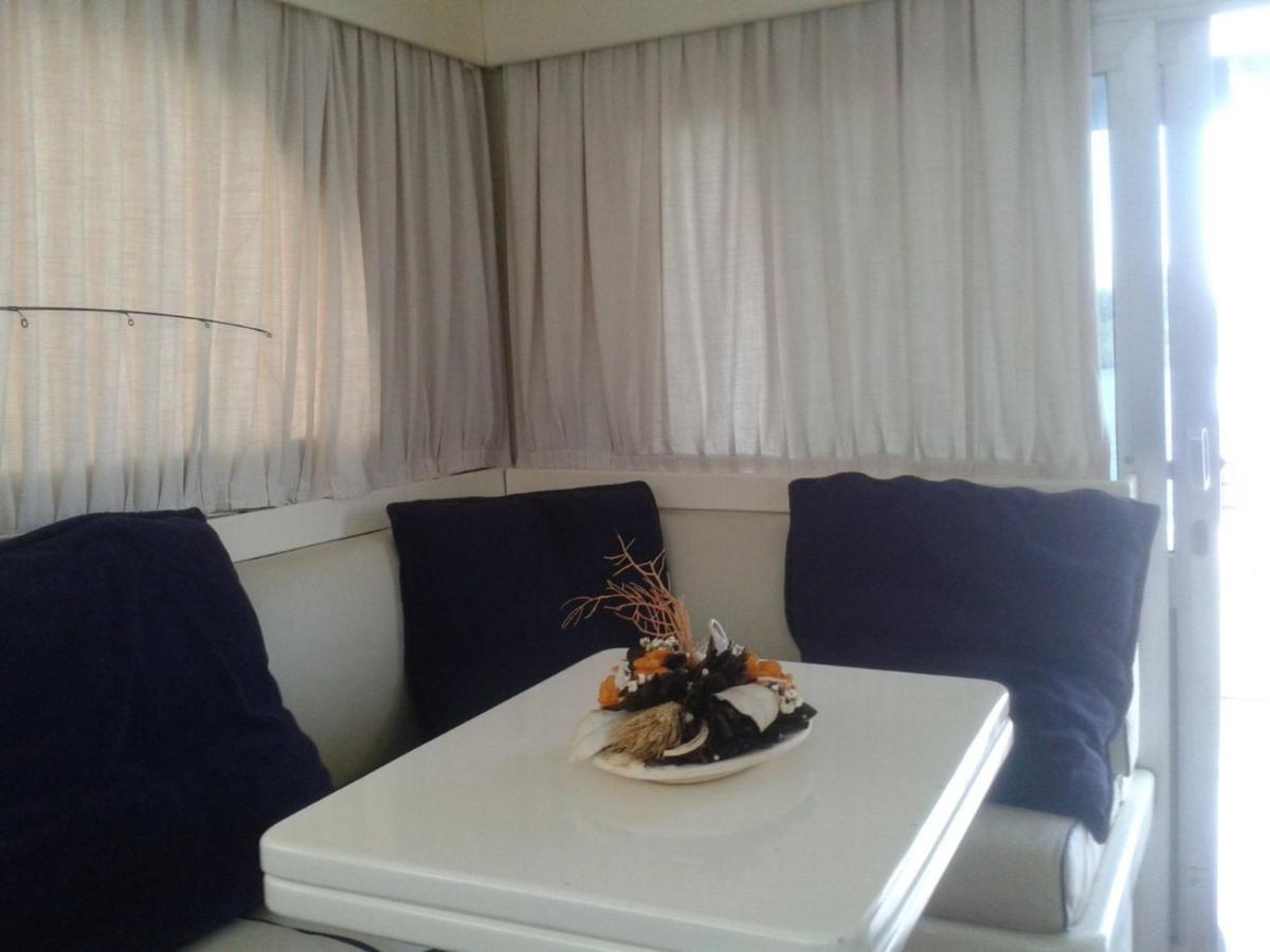 Отель Sanremo Charter Boat And Breakfast Экстерьер фото
